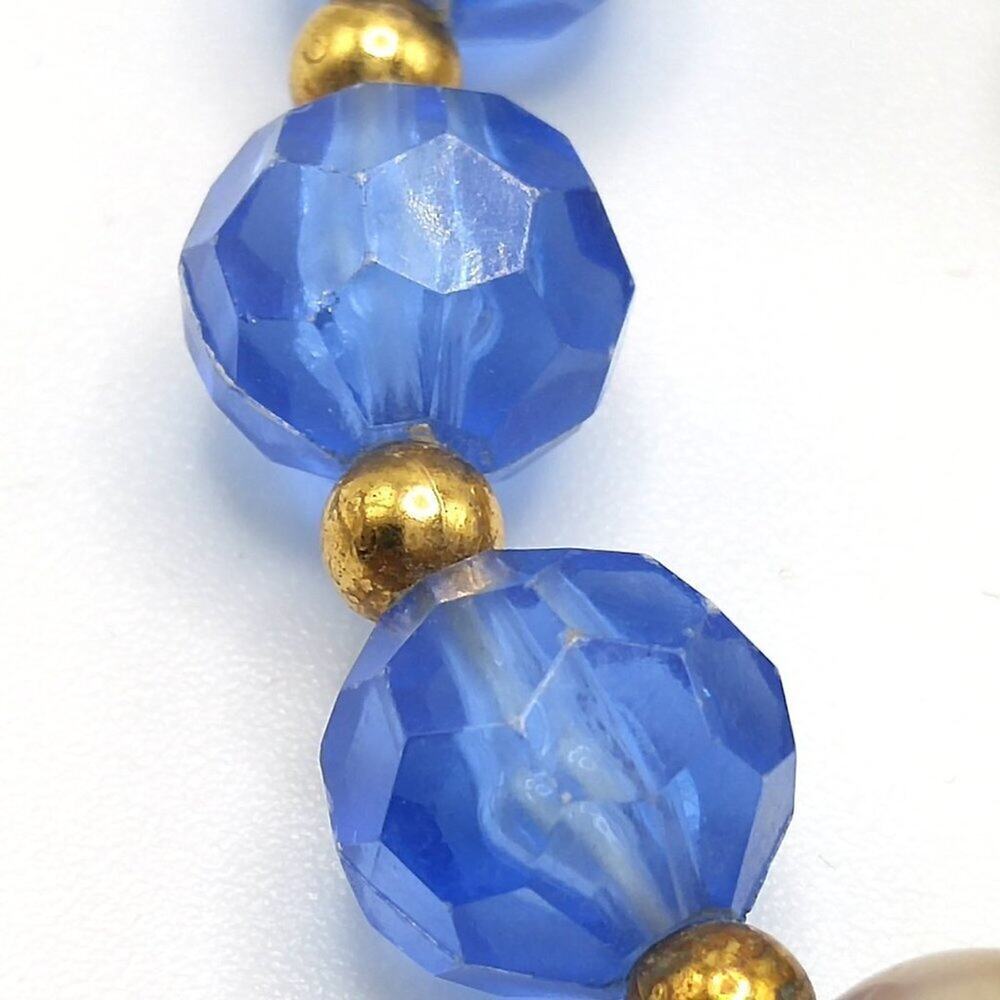 Vintage Lucite Blue Faceted Bead Necklace, Glass Pearl Accents, 1940s, 54 Inches - Picture 5 of 7